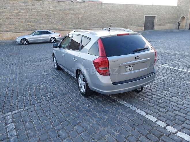 Kia Ceed SW-10