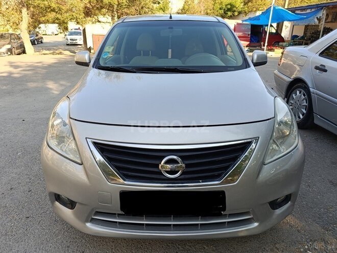 Nissan Sunny-6