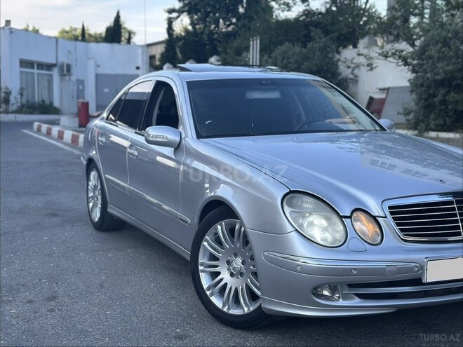Mercedes E 240-7