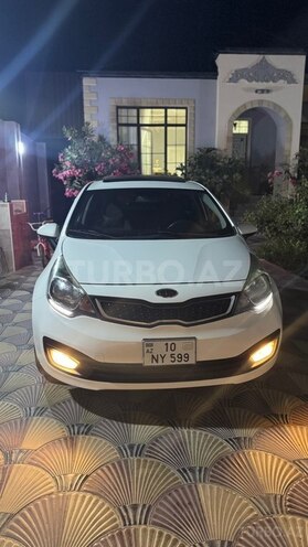Kia Rio-1