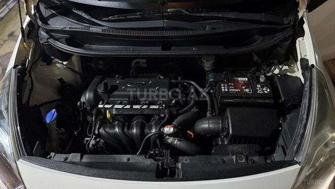 Kia Rio-4