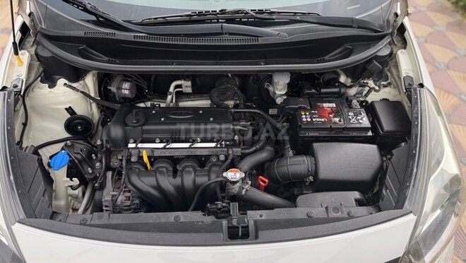 Kia Rio-6