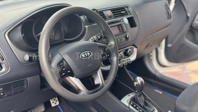 Kia Rio-9