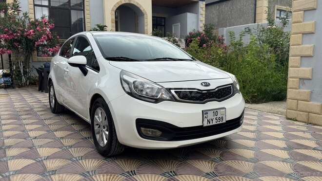 Kia Rio-17