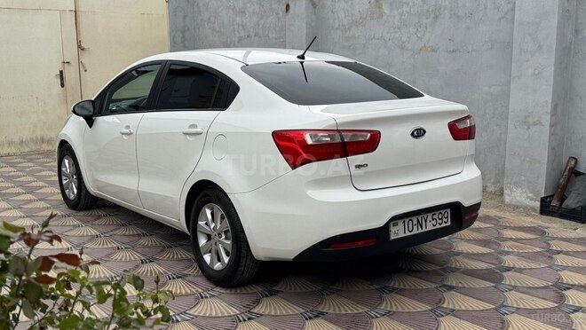 Kia Rio-16