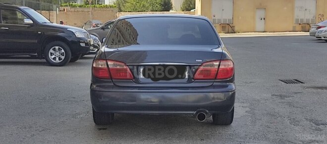 Nissan Maxima-2
