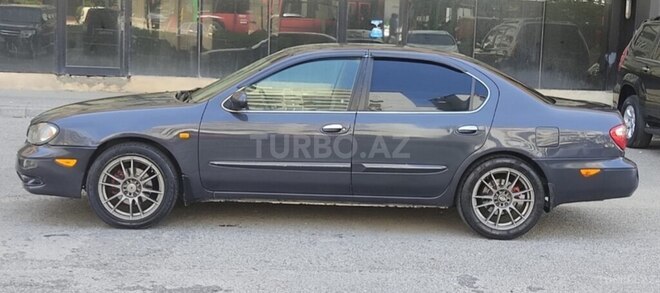 Nissan Maxima-7