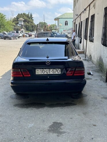 Mercedes E 200-14