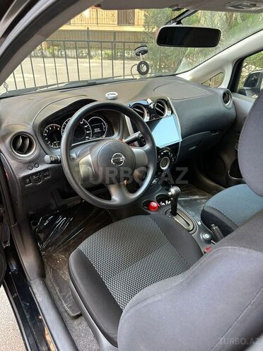 Nissan Note-8
