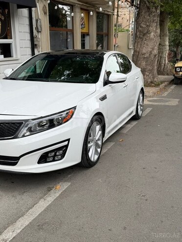 Kia Optima-3