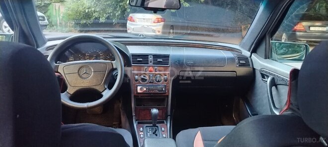 Mercedes C 200-12