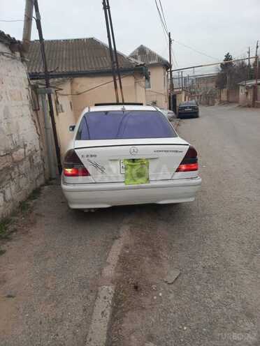 Mercedes C 230-2