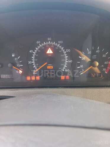 Mercedes C 230-6
