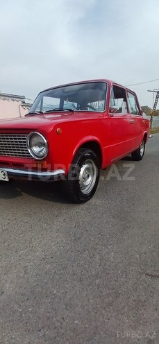 LADA (VAZ) 21011-2