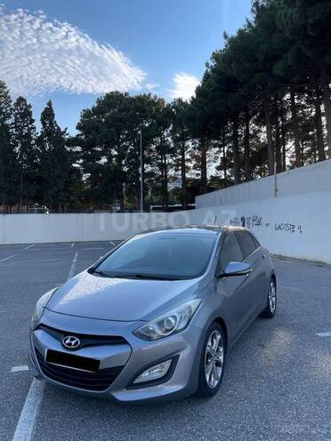 Hyundai i30-2