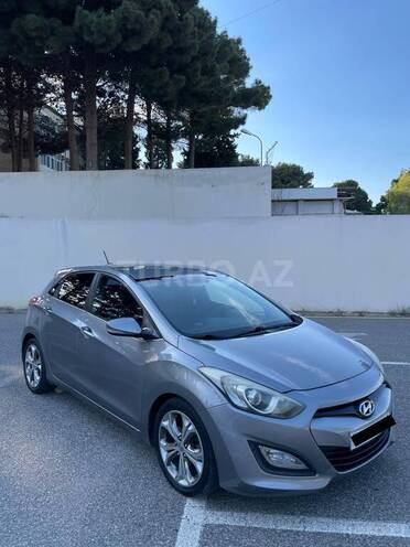 Hyundai i30-3