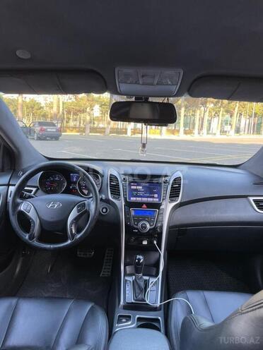 Hyundai i30-6