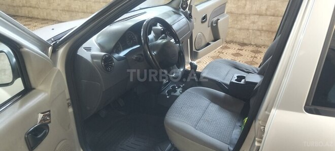 Dacia Logan-2