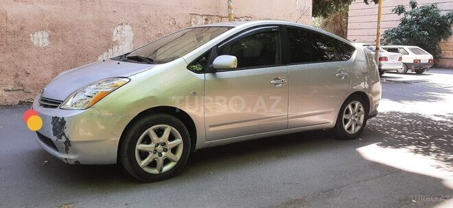 Toyota Prius-6