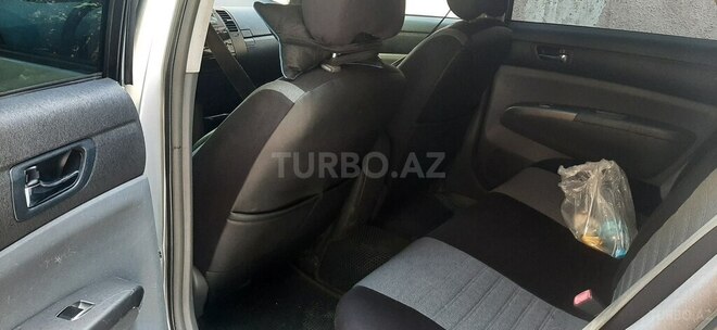 Toyota Prius-20