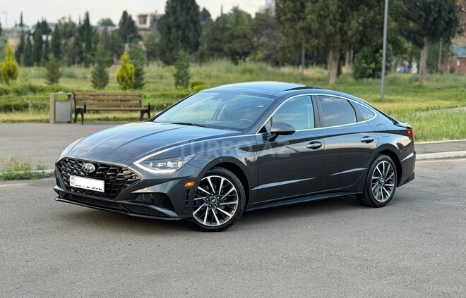 Hyundai Sonata-1