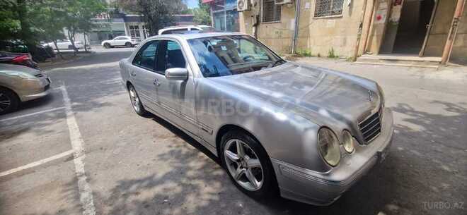 Mercedes E 240-9