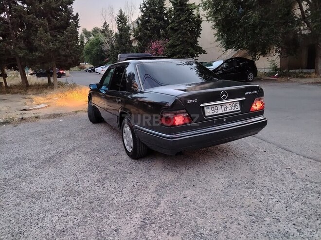 Mercedes 250 D-4