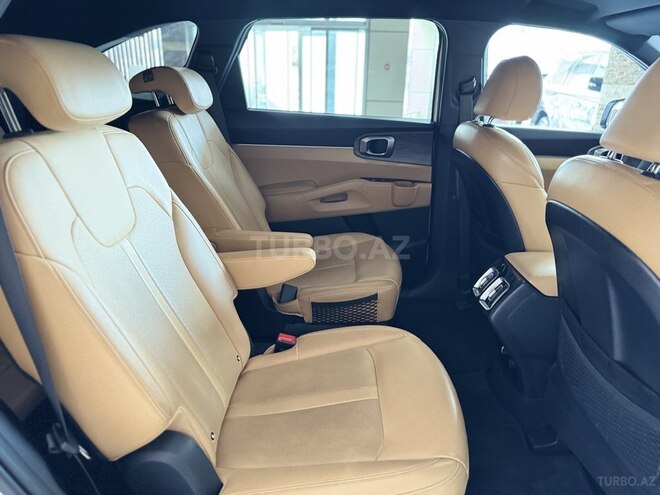 Kia Sorento-14