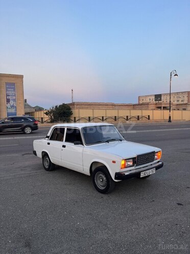 LADA (VAZ) 2107-4