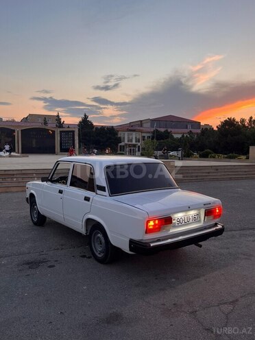 LADA (VAZ) 2107-10