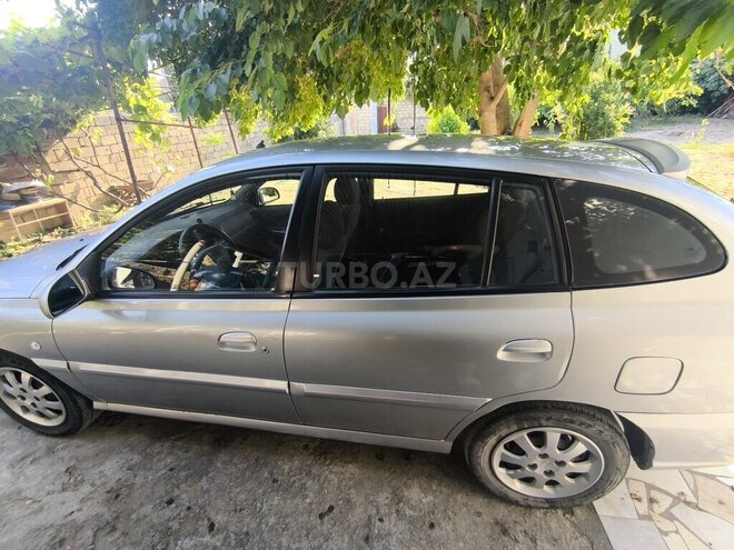 Kia Rio-3
