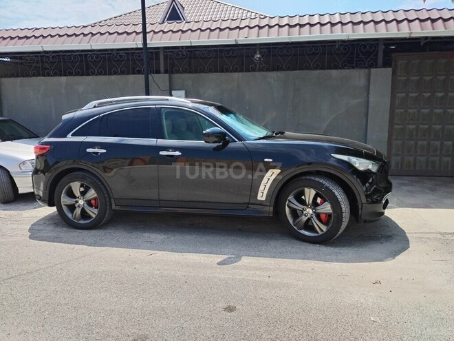 Infiniti FX35-2