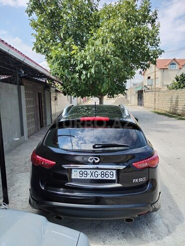 Infiniti FX35-4