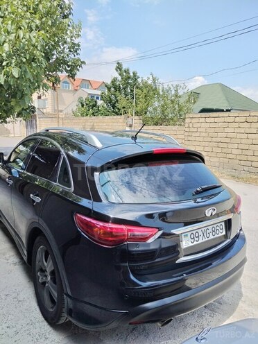 Infiniti FX35-6