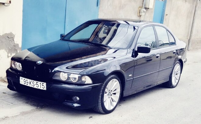 BMW 528-19