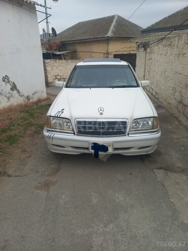 Mercedes C 230-1