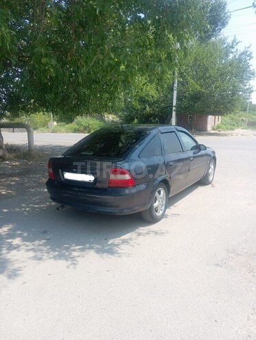Opel Vectra-13