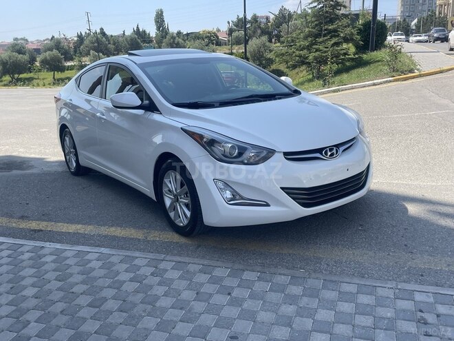 Hyundai Elantra-1