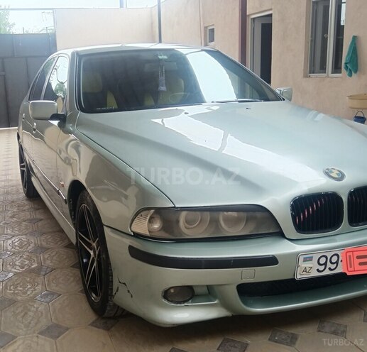BMW 520-4