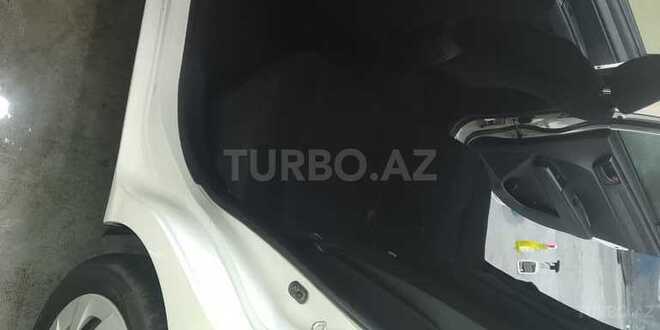 Toyota Corolla Fielder-12