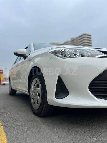 Toyota Corolla Fielder-2