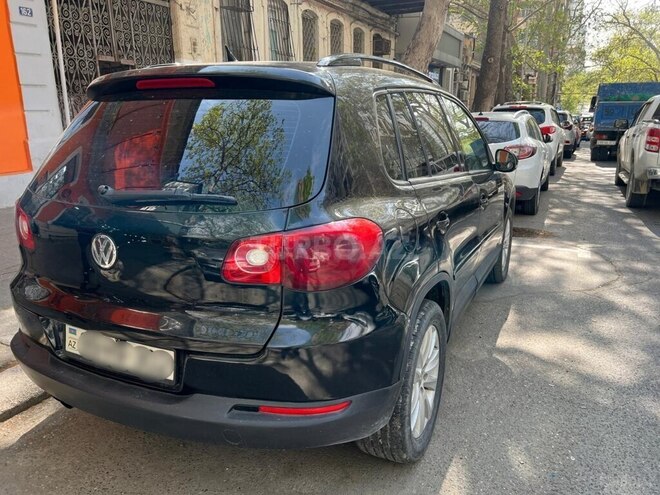Volkswagen Tiguan-2