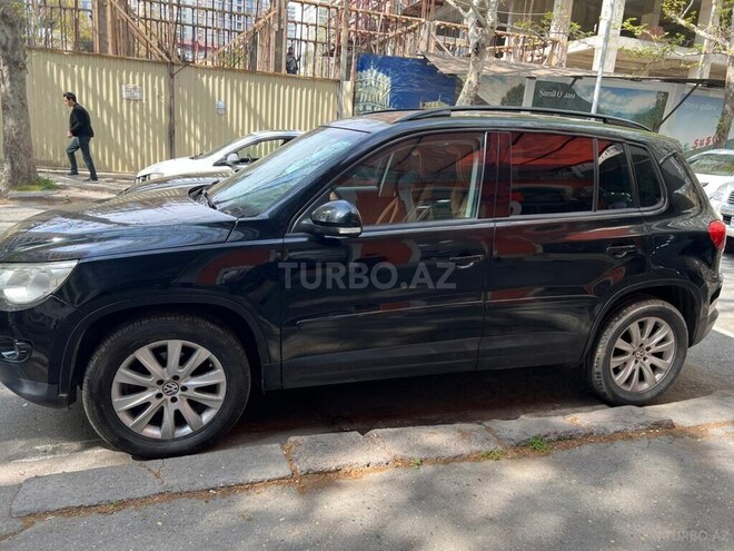 Volkswagen Tiguan-4