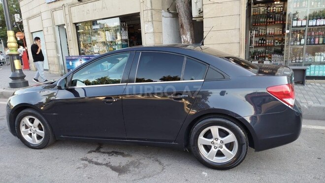 Chevrolet Cruze-4