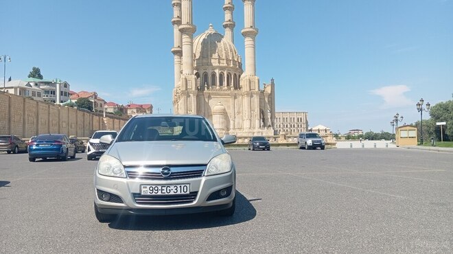 Opel Astra-1