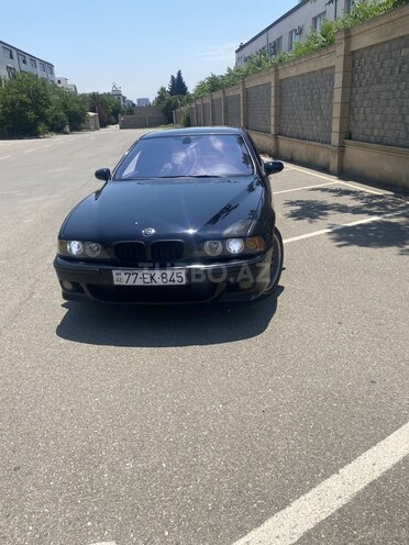 BMW 525-1