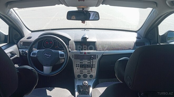 Opel Astra-3