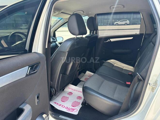 Mercedes B 170-9