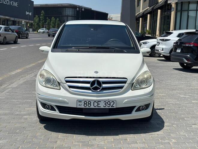 Mercedes B 170-1