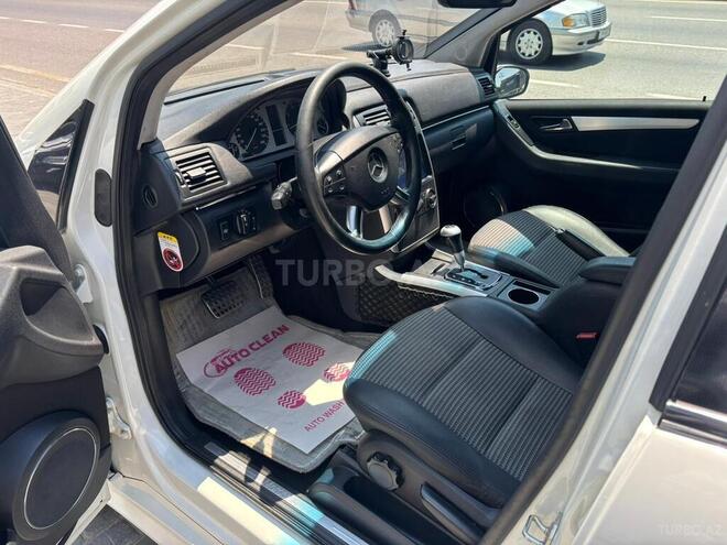 Mercedes B 170-8